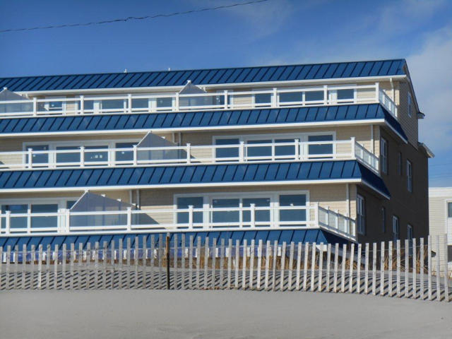 Long & Foster Vacation Rentals-4200 Boardwalk 204-image-1