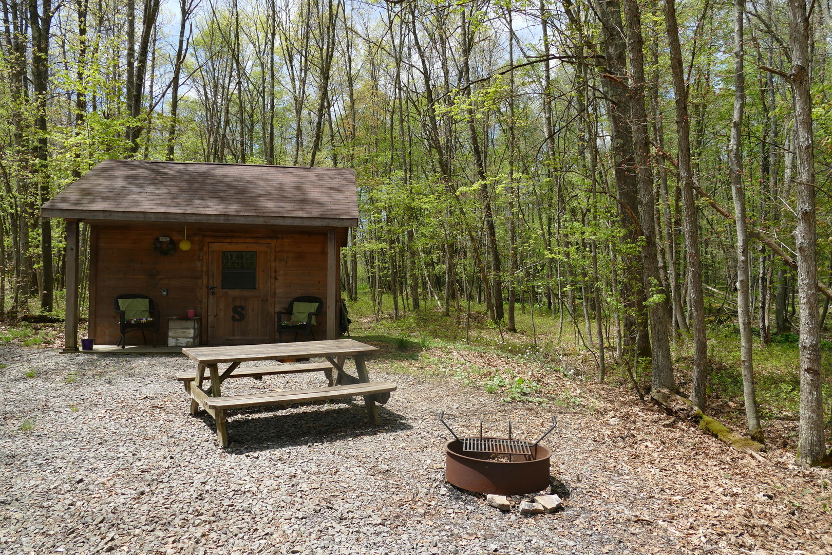 Fire ring and picnic table