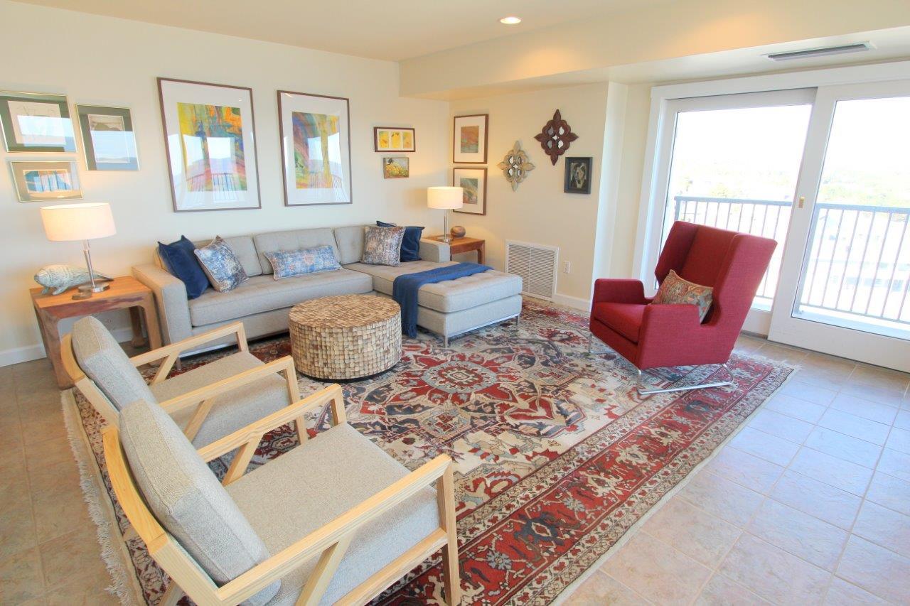 Long & Foster Vacation Rentals-Henlopen Unit 702-image-1