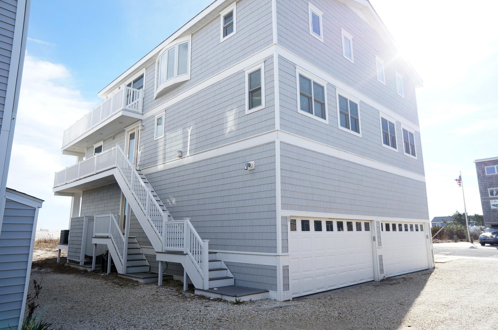 Long & Foster Vacation Rentals-11 84th Street North-image-1