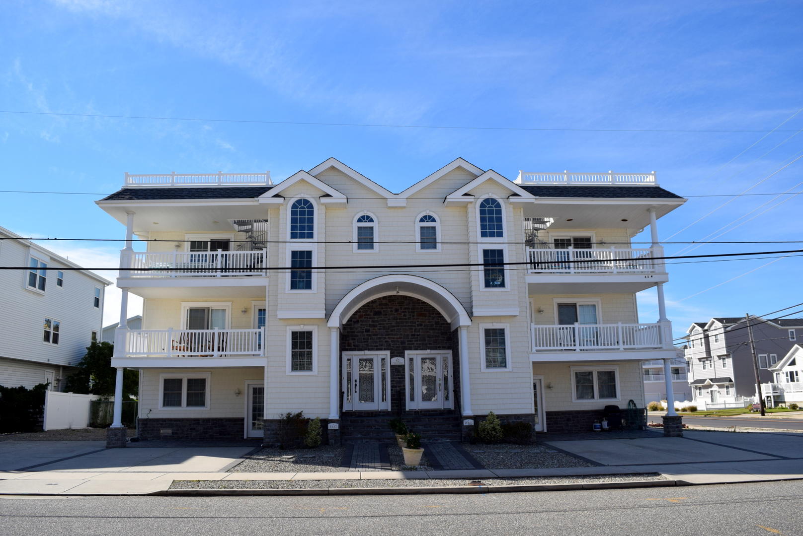 Long & Foster Vacation Rentals-42 73rd Street West-image-1