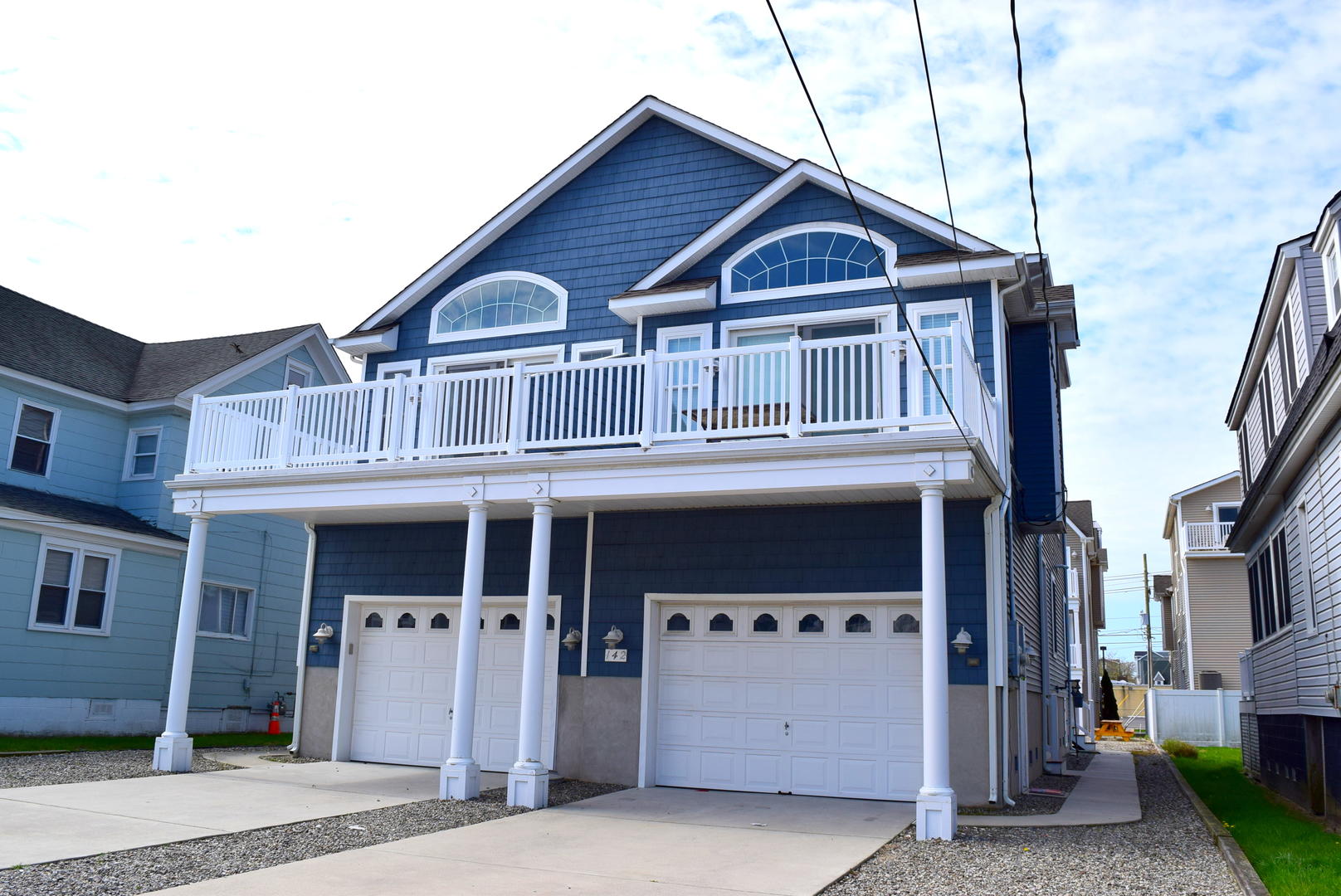 Long & Foster Vacation Rentals-142 43rd Street West-image-1