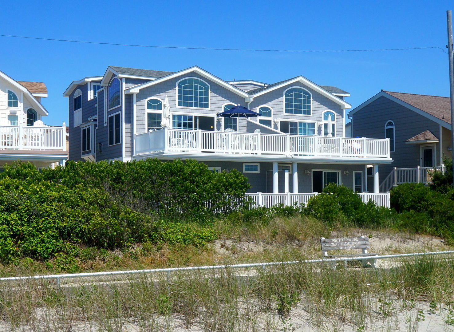 Long & Foster Vacation Rentals-5208 Marine Place North-image-1