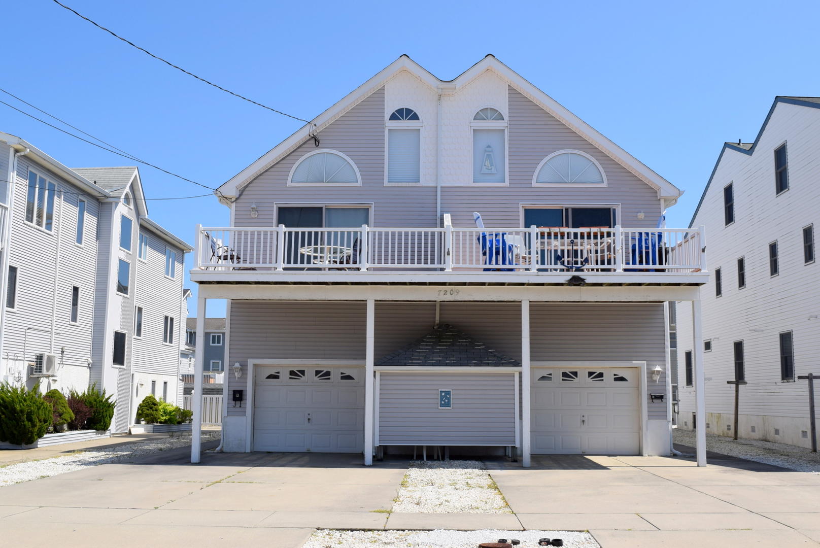 Long & Foster Vacation Rentals-7209 Central Avenue North-image-1