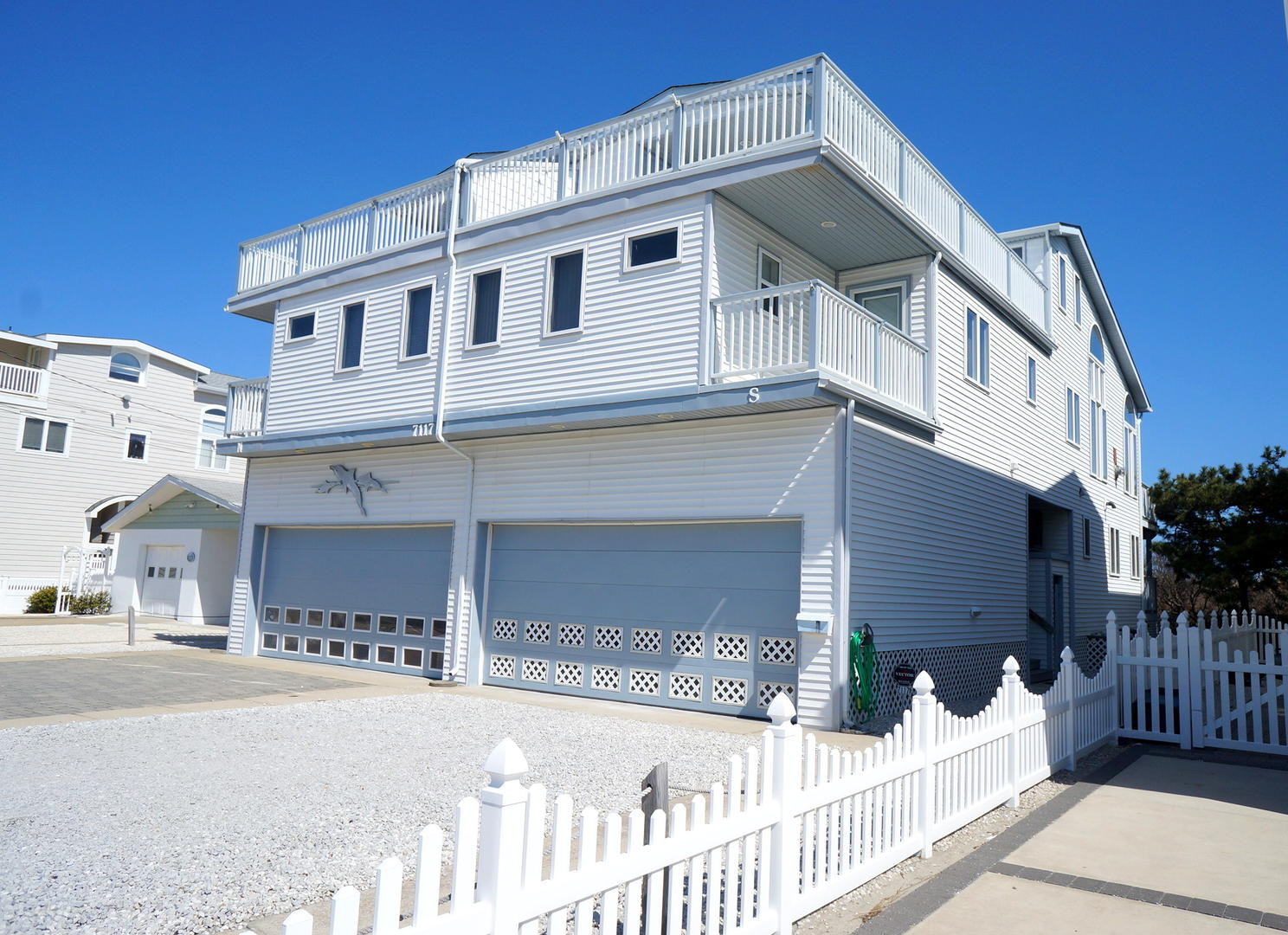 7117 Pleasure Avenue South | Sea Isle City, NJ | Long & Foster