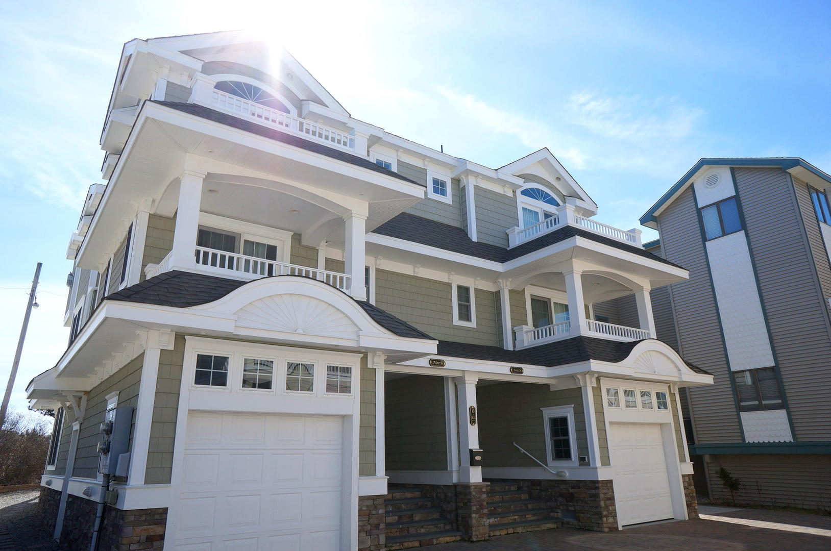 Long & Foster Vacation Rentals-13 57th Street North-image-1