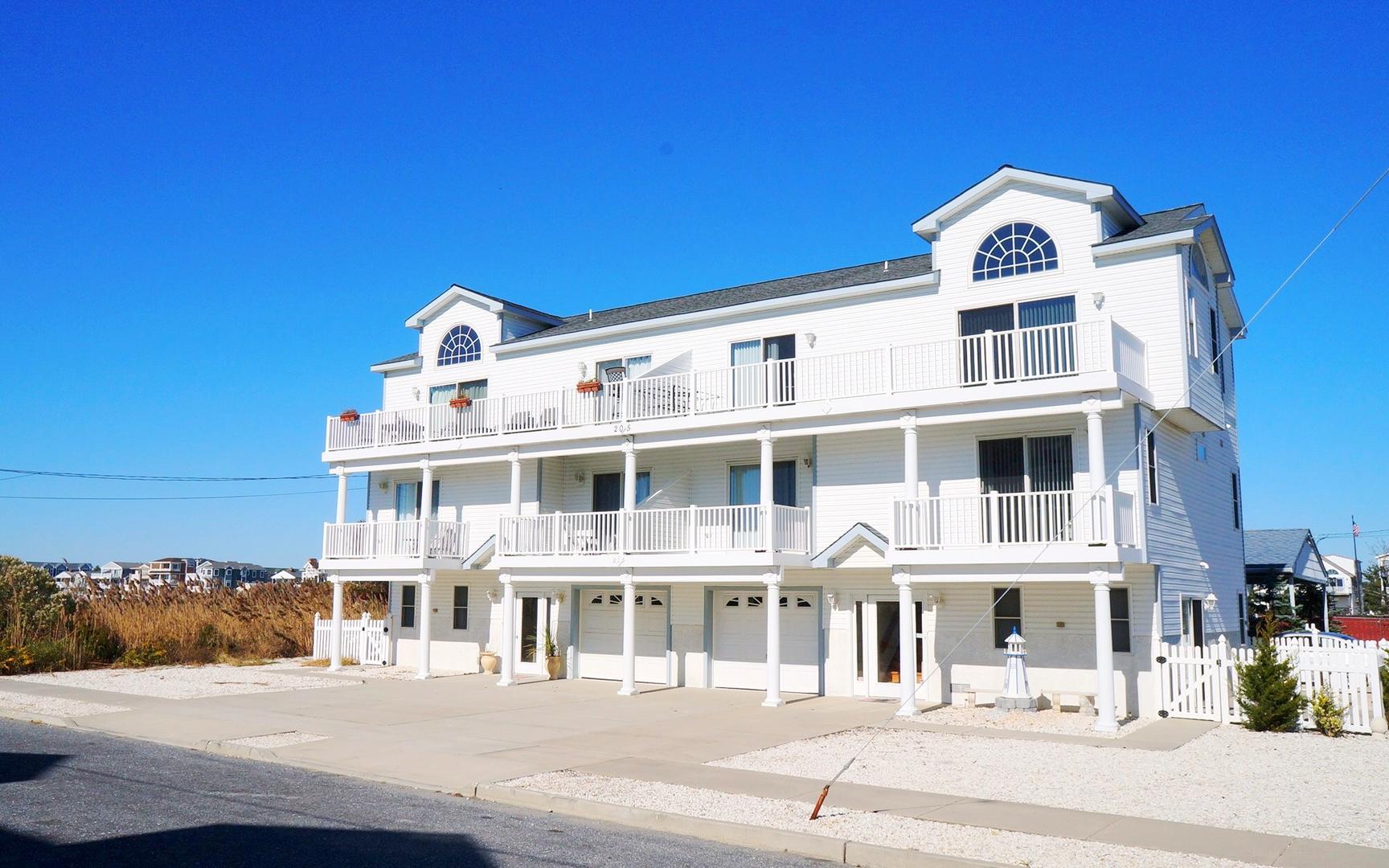 205 50th Street East | Sea Isle City, NJ | Long & Foster Vacation