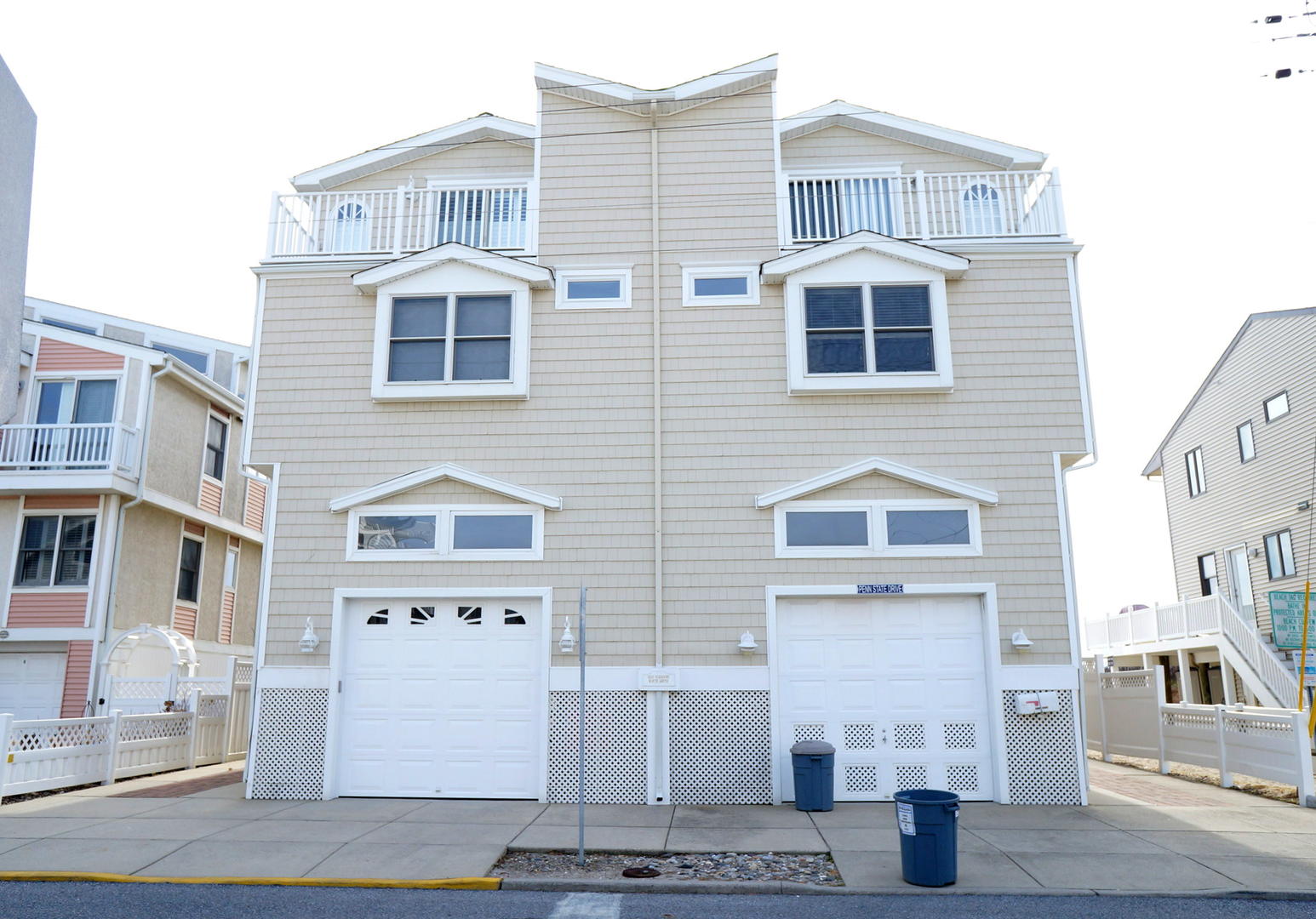 Long & Foster Vacation Rentals-6221 Pleasure Avenue South-image-1