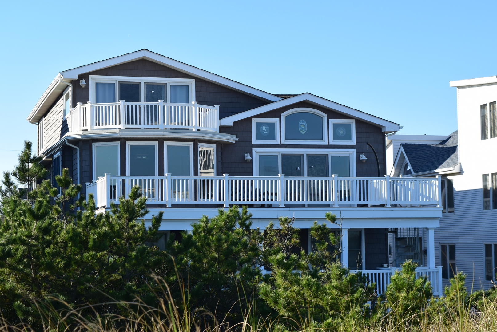 6409 Pleasure Avenue | Sea Isle City, NJ | Long & Foster Vacation