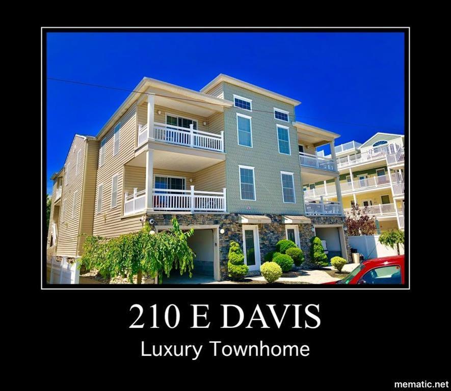 Long & Foster Vacation Rentals-210 East Davis Avenue-image-1