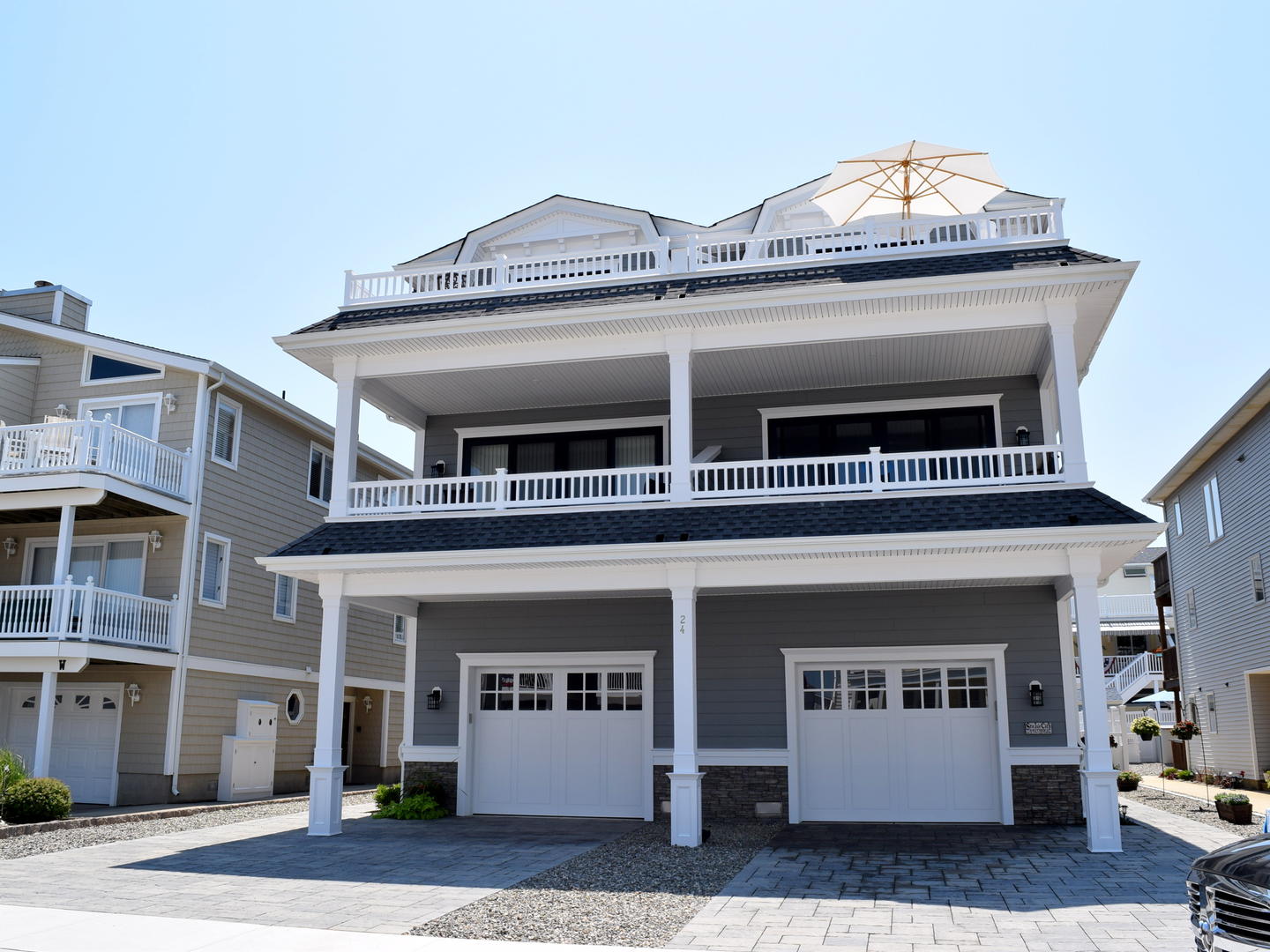 Long & Foster Vacation Rentals-24 82nd Street West-image-1