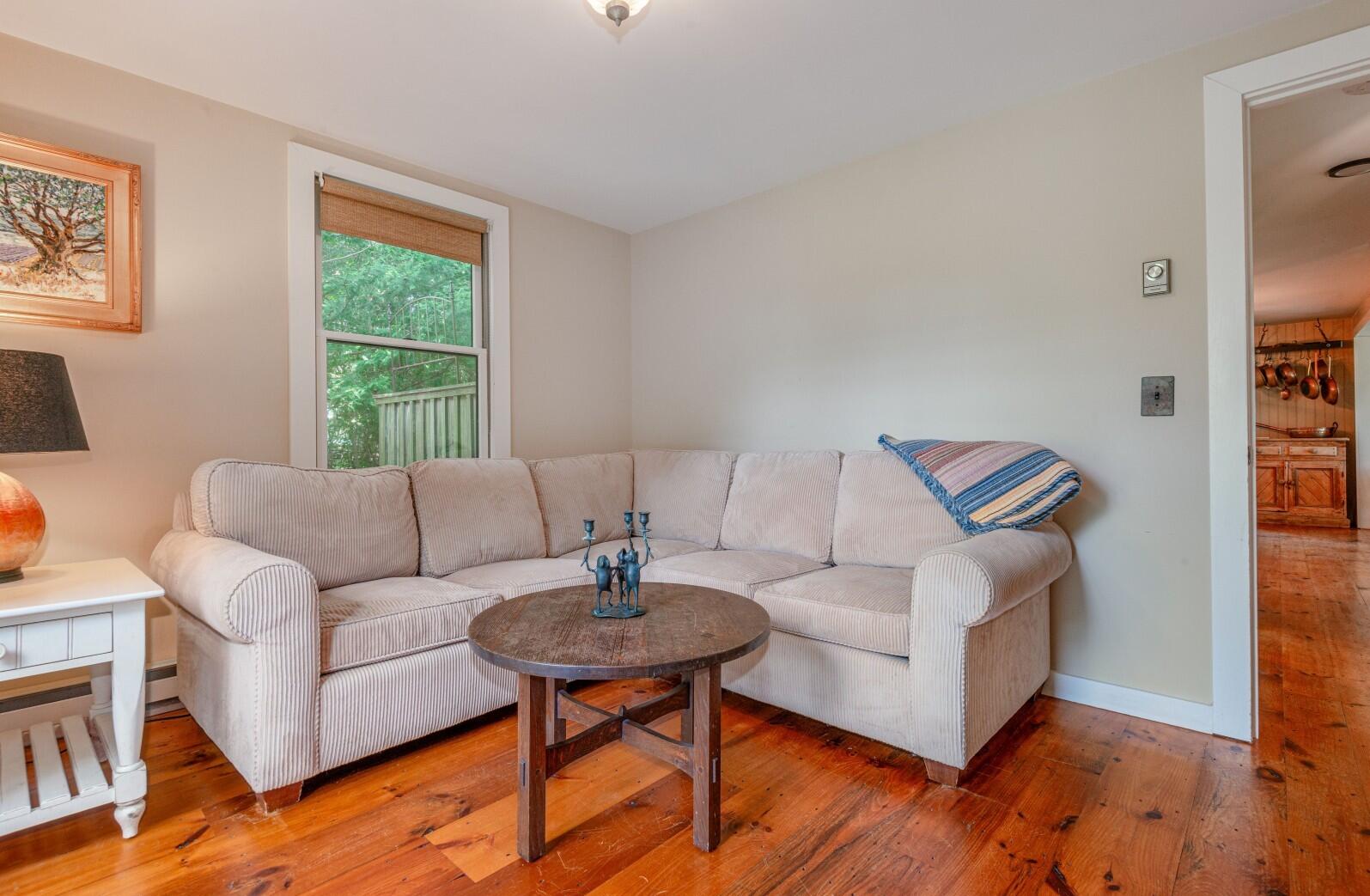 56 Meadow View Drive — photo 8