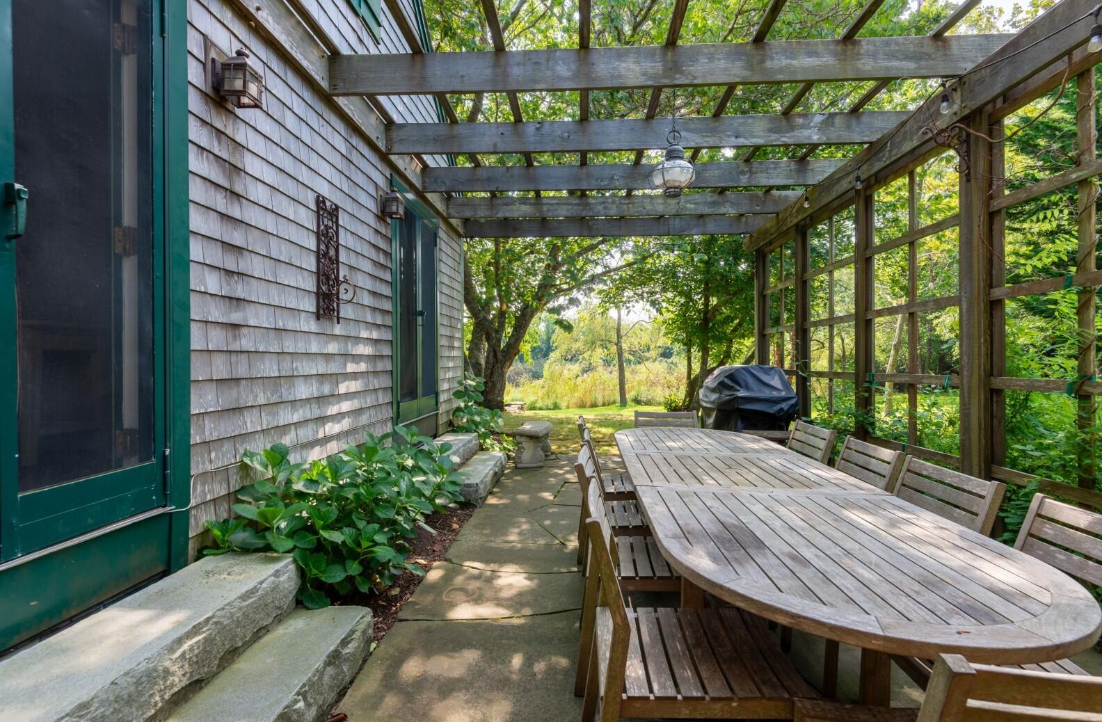 56 Meadow View Drive — photo 23