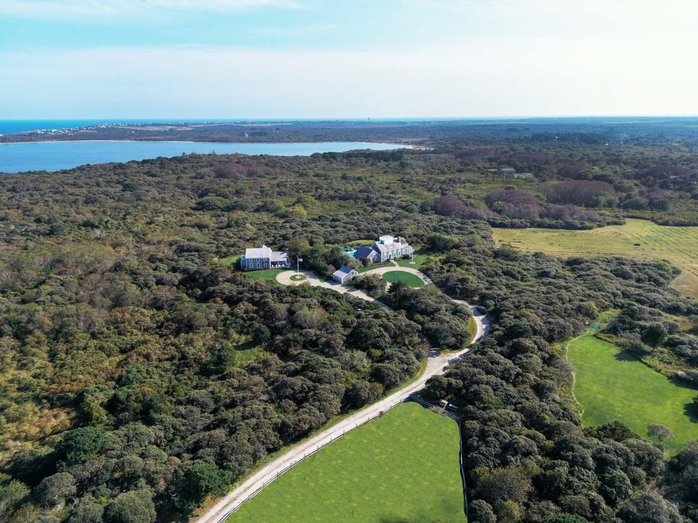 21 Road House & Cottage Nantucket MA 02554 Atlantic East