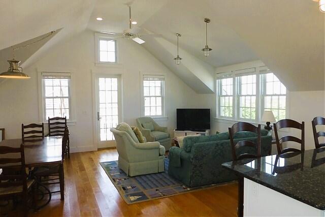 5A Pawguvet Lane