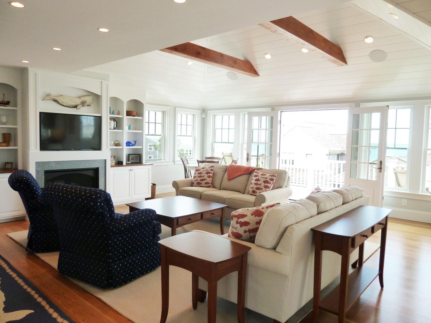 2 Sandy Drive