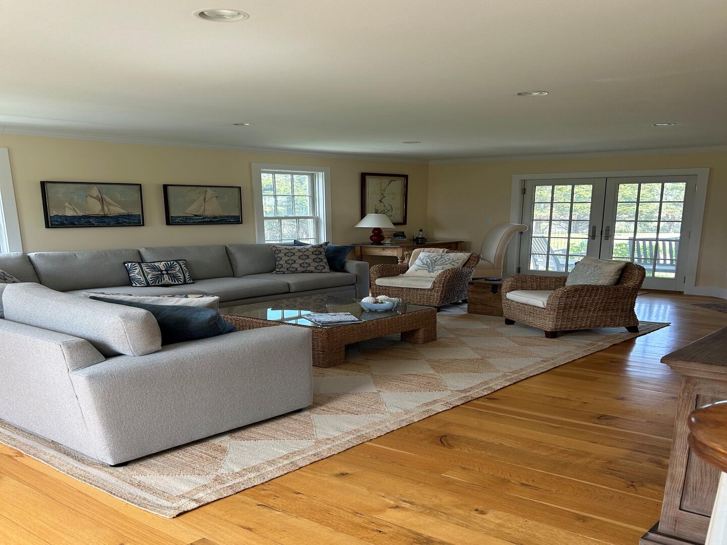 7 Davis Lane