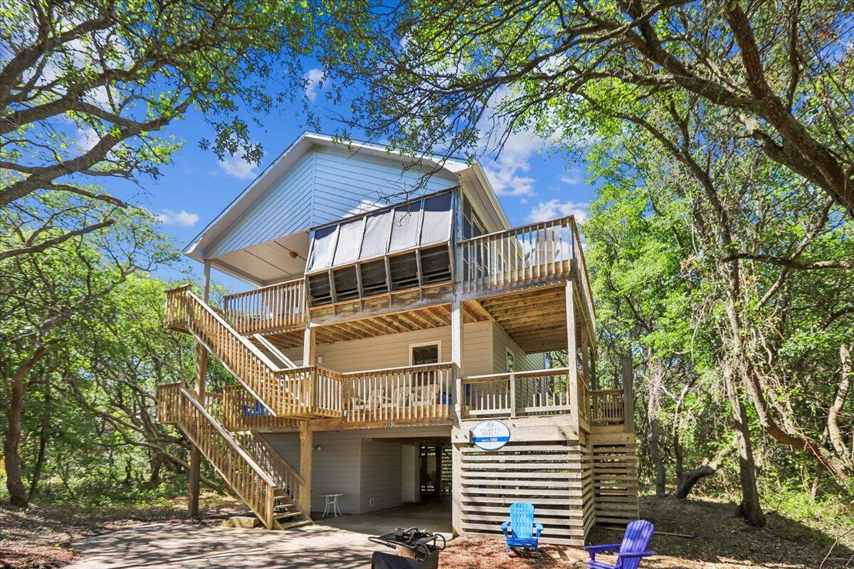 Featured Property Duck Duck Newf