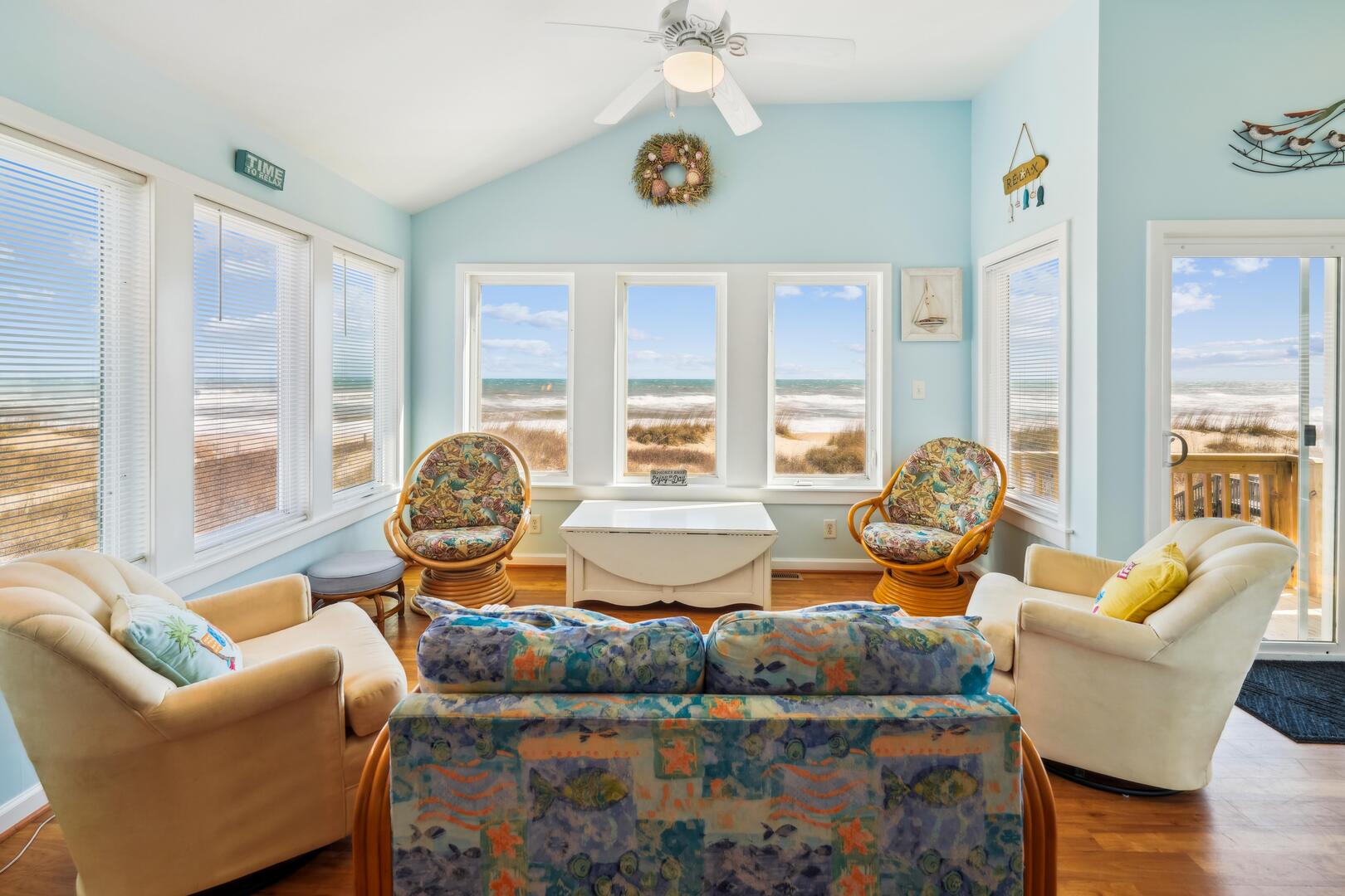 Group,Sun Room,