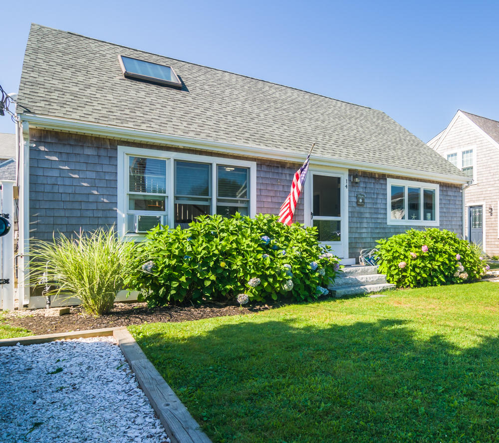 14 Feake Avenue Sandwich MA