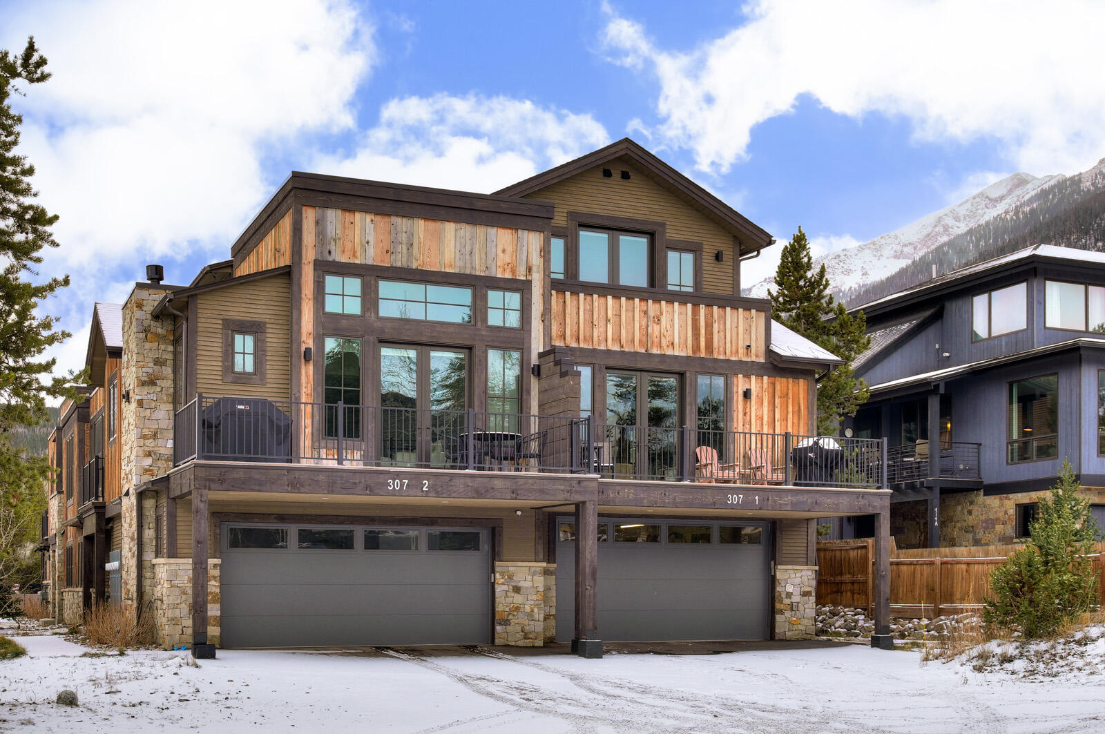 Middle of Fifth Residences