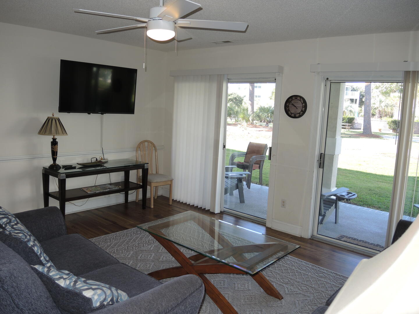 1202 · 2 Bedroom/2 Bath Villa