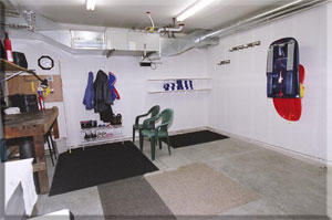 Ski Work Bench & Extra Storage Space