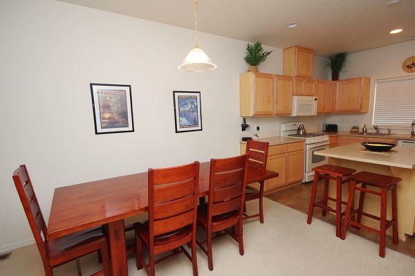 Dining Room Table and Breakfast Bar