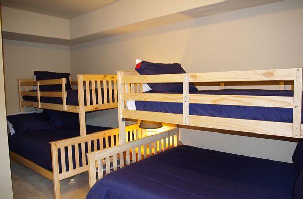 3rd Room with Two Bunk Beds (Full Size Bottom Bunks) 
