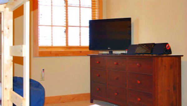 TV in Bunk Room 