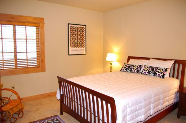 Guest Bedroom with Queen Bed
