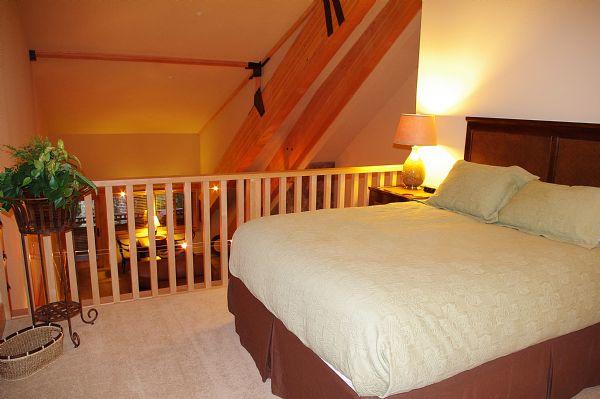 Loft with Queen Bed