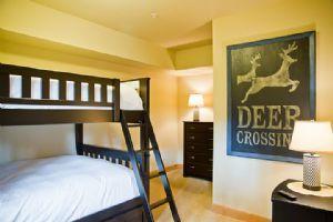 Private Den (Double over Double Bunk Bed)