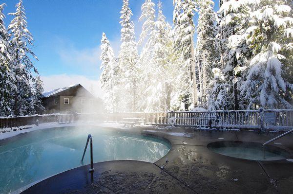Pool & Hot Tub Area