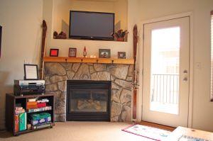 Living Room Tv and Fireplace