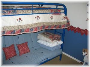 Spare Room (twin bunks)