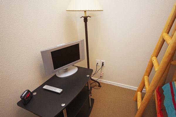 Tv in Private Den