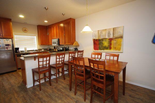 Dining Room Table and Breakfast Bar
