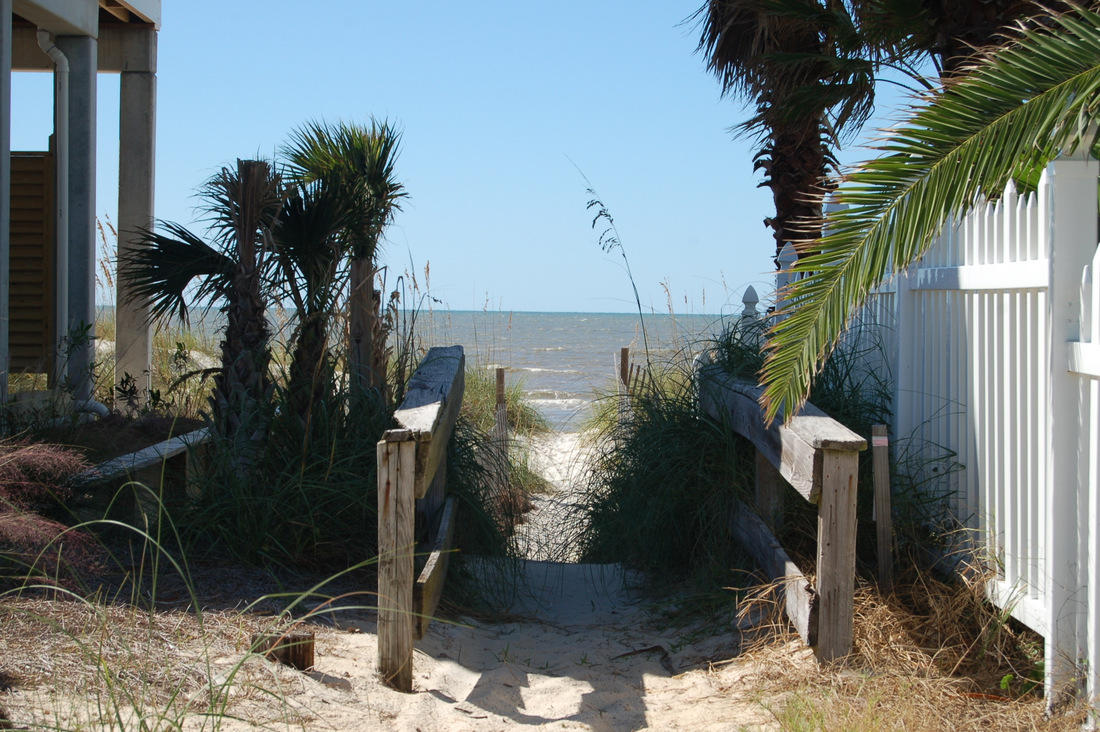 Beach access across the street