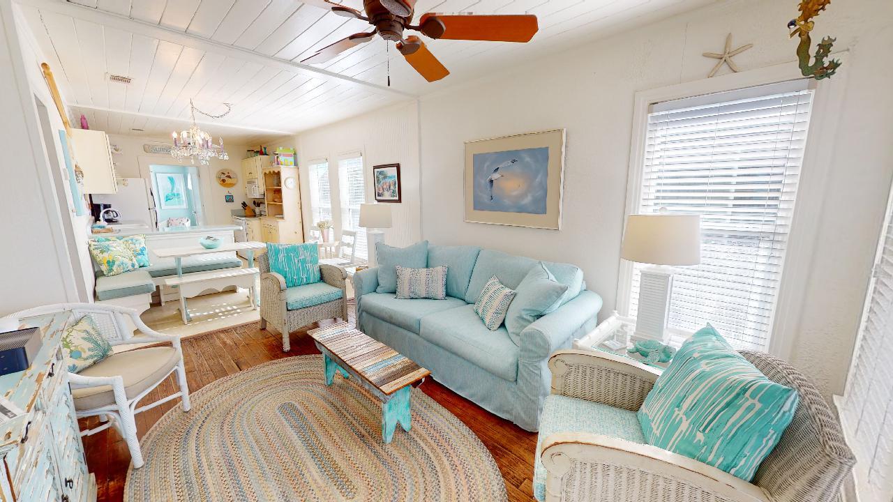 Sunset Cottage | Photo 3