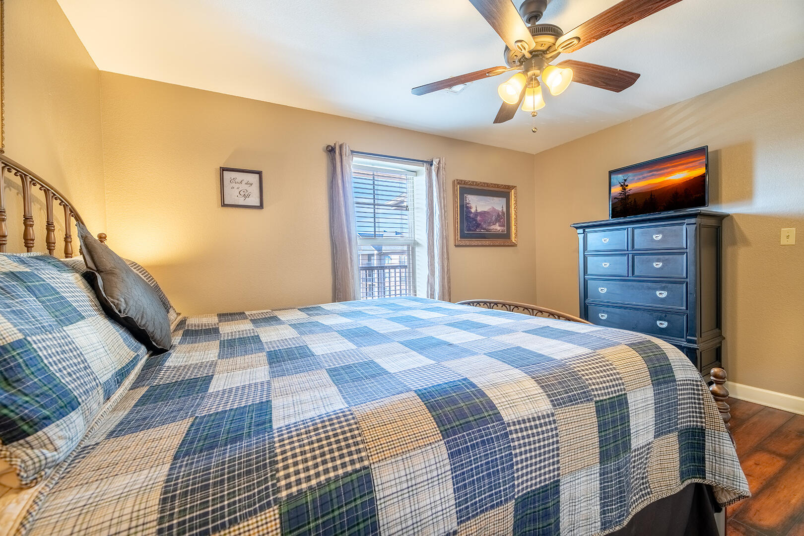 Mountain View Condo 5702 | Photo 13