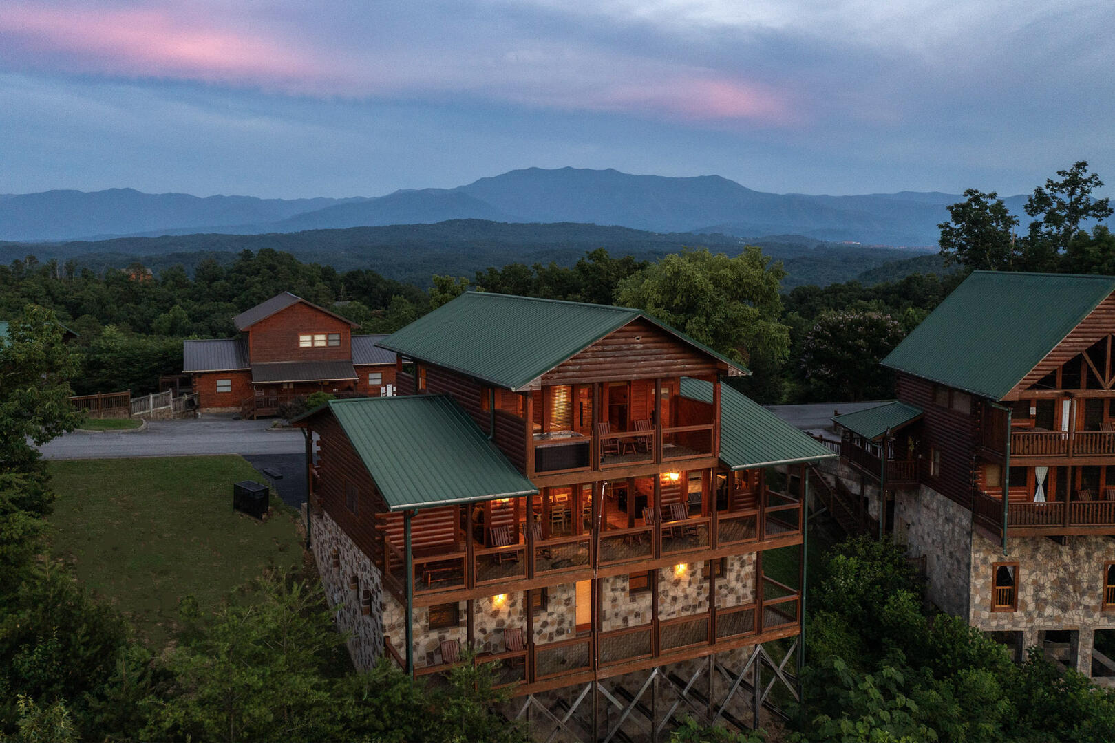 As Good As It Gets | Photo 280