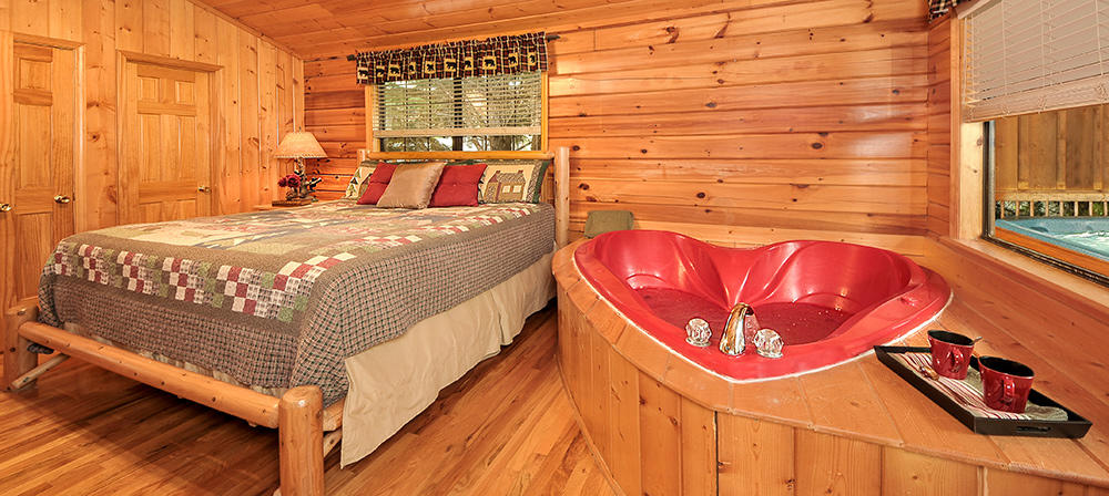 Honey Bear Den | Photo 10