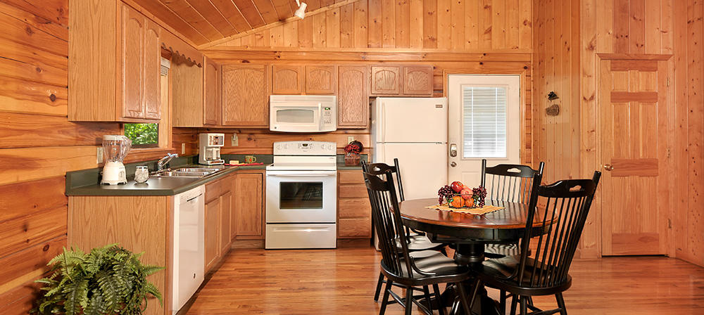 Honey Bear Den | Photo 40