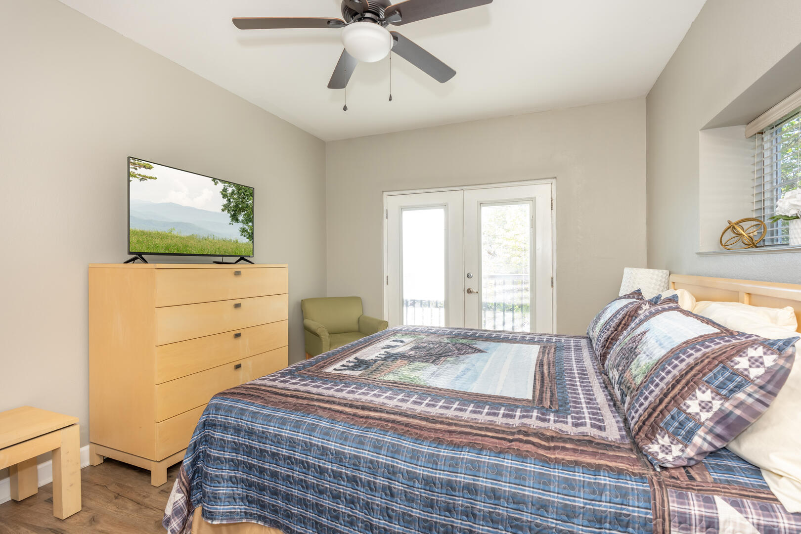 Mountain View Condo 1306 | Photo 23