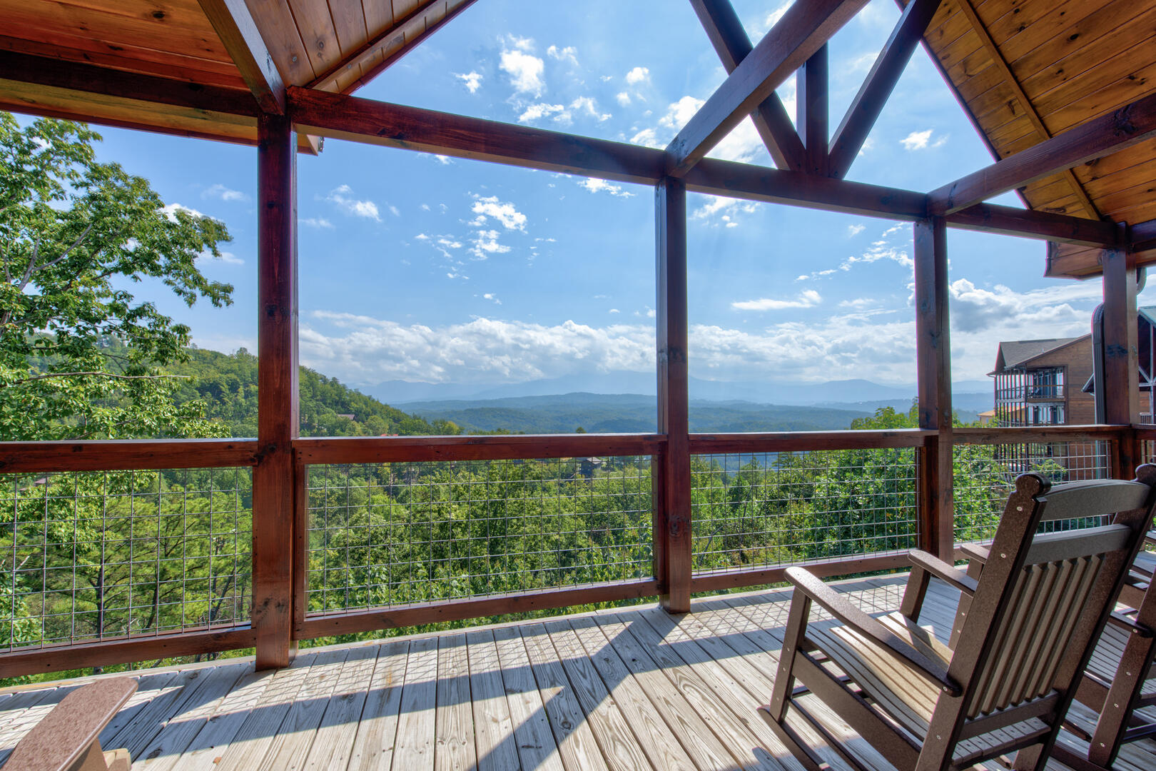 Majestic View | Photo 26