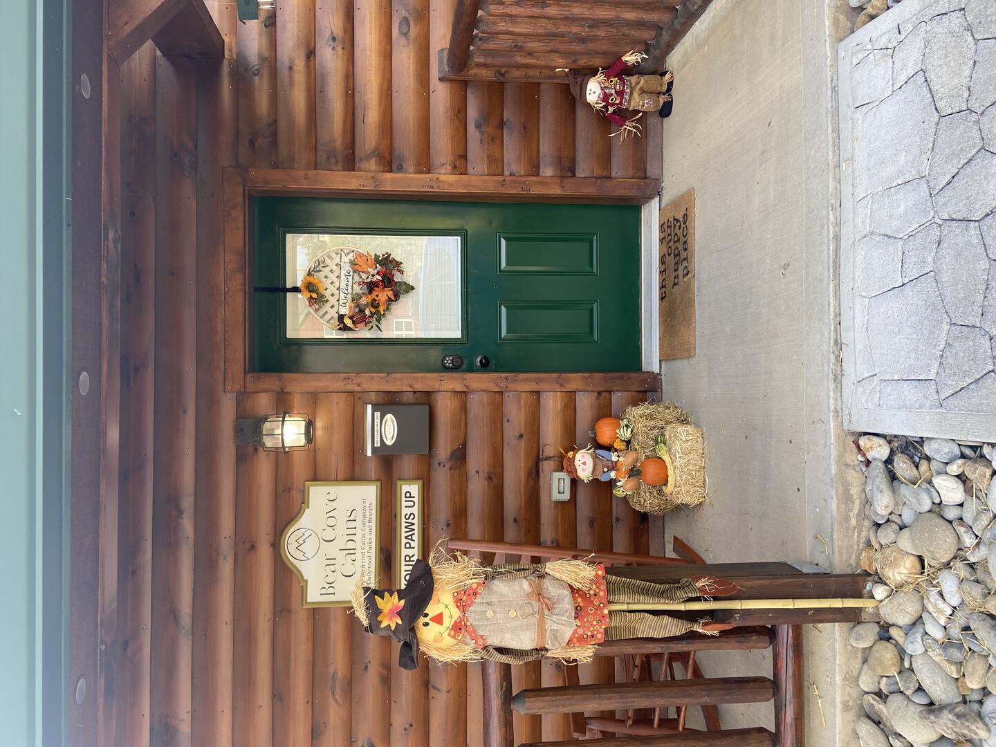 Bear Paws Up | Photo 31