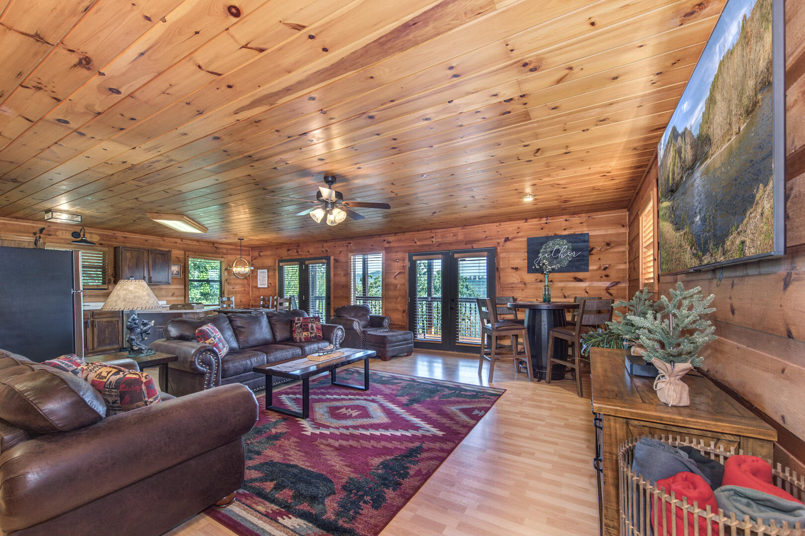 Sky High View | Photo 30