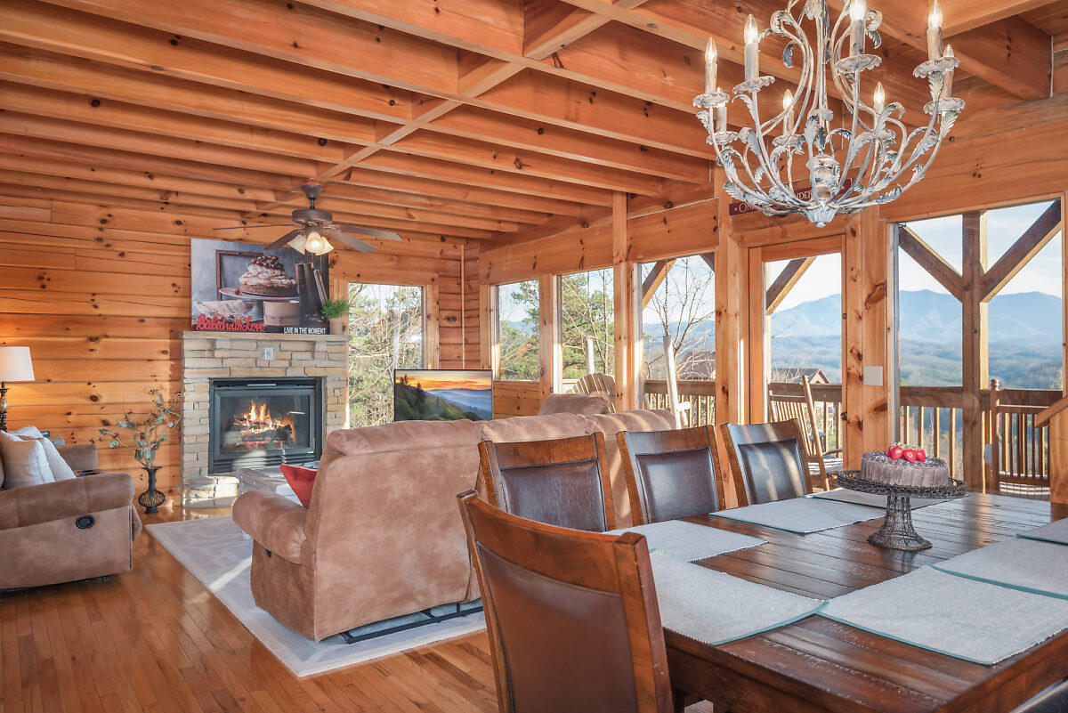 Sweet Slice of Heaven | Photo 140