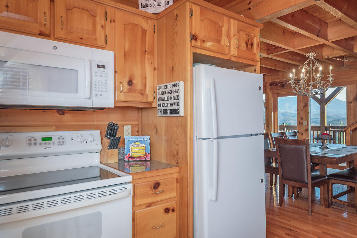 Sweet Slice of Heaven | Photo 170